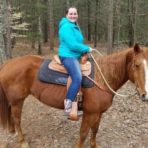 Meet your Posher, Hannah